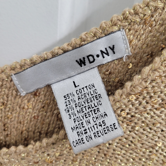 WD NY Sequin Top - Picture 3 of 6